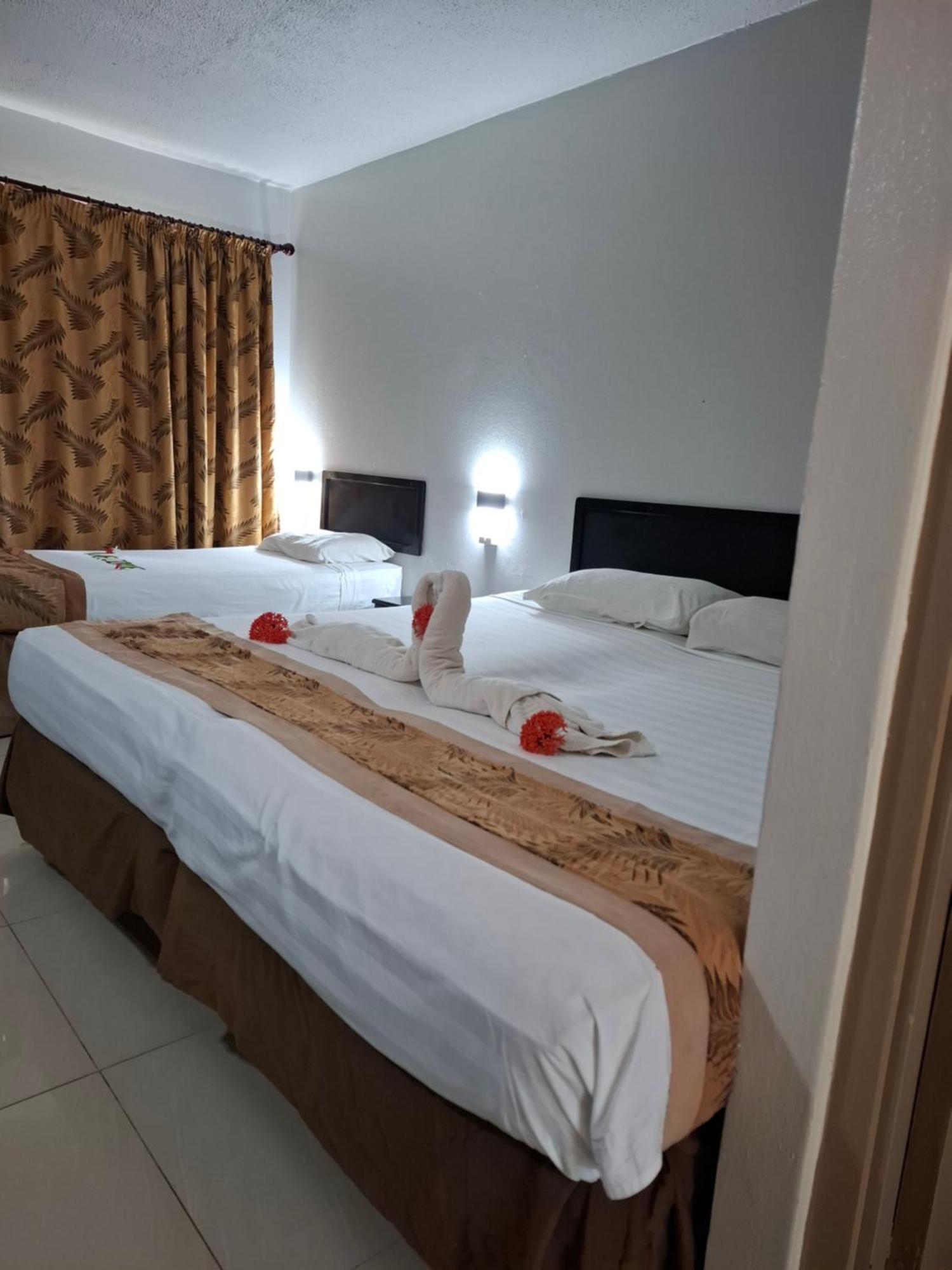 Capricorn International Hotel Nadi Exterior photo